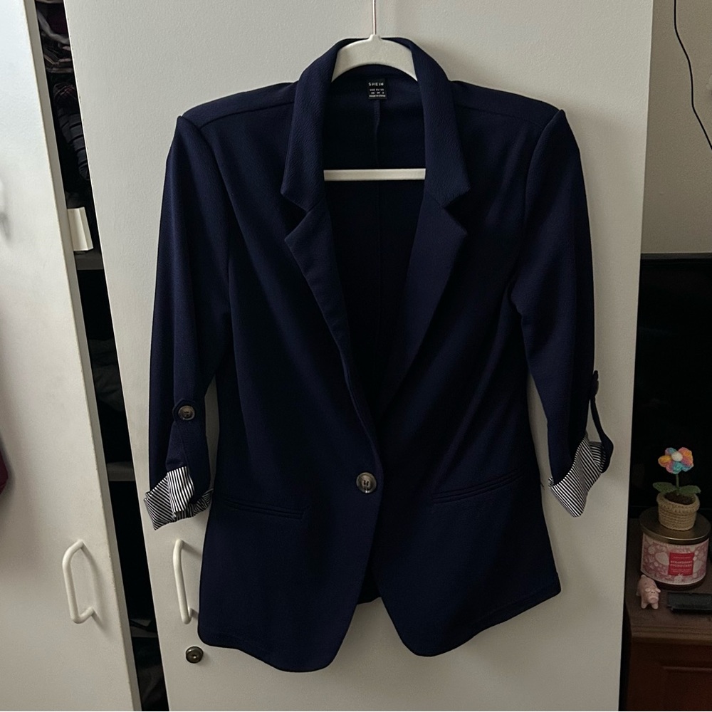 SHEIN Navy Blazer